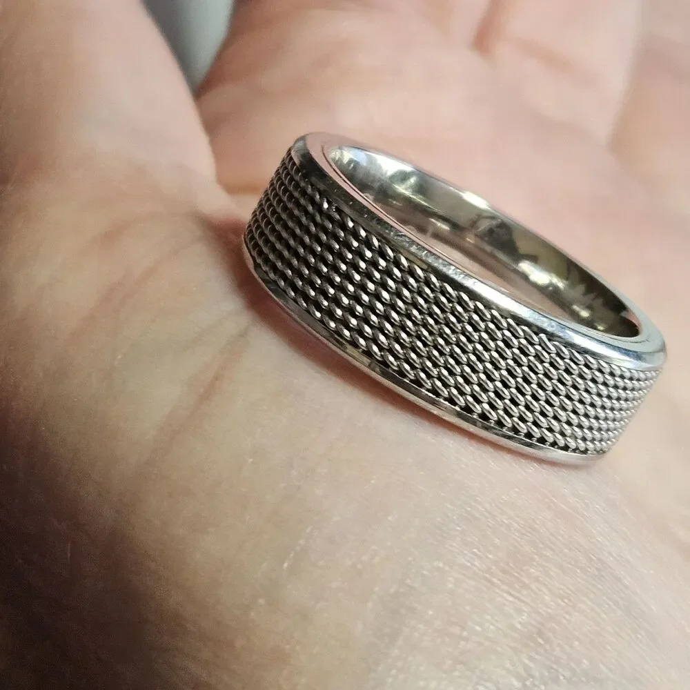 *Sale* Mesh Textured Comfort Fit Stainless Steel Wedding Band Ring Size 11 - Picture 3 of 13